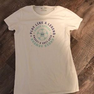 Girls Under Armour t shirt top Large